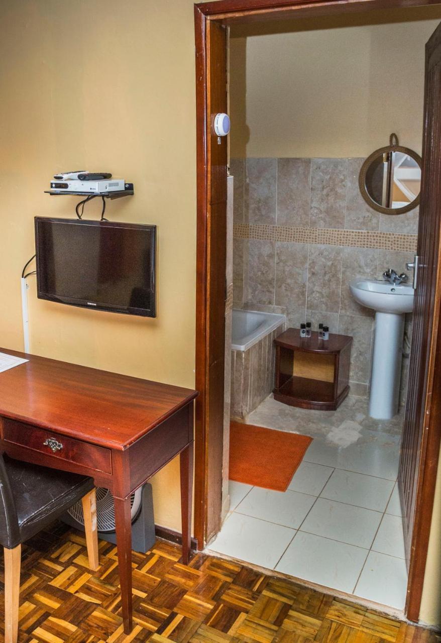 Papaya Holiday Home Καμπάλα Εξωτερικό φωτογραφία
